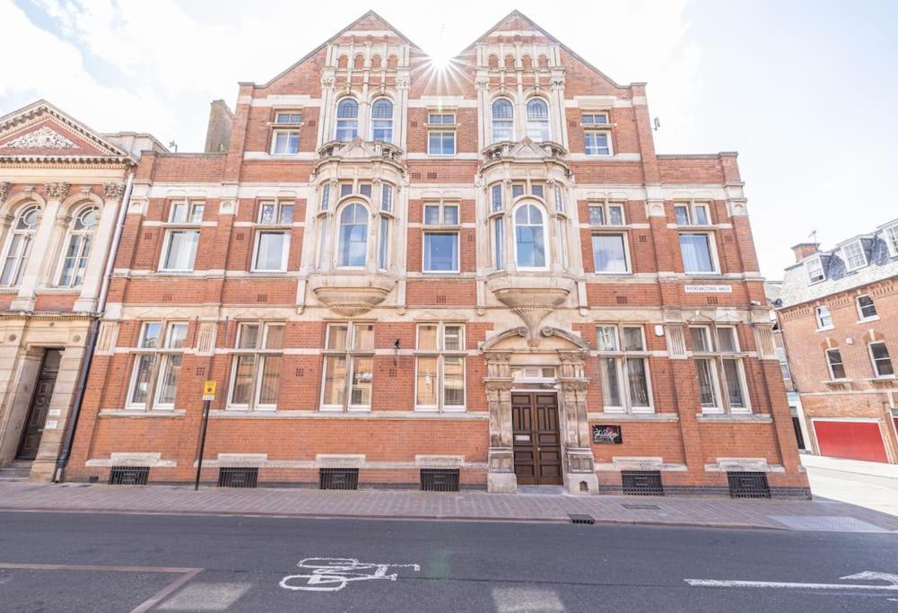The Pocklington - The Abbey Suite Leicester Exterior photo